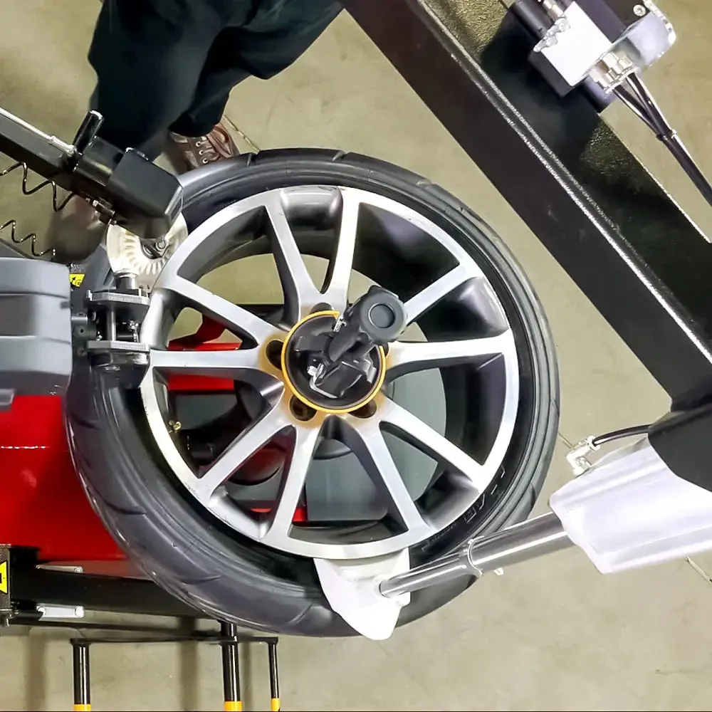 Corghi AM5000 Touchless Tire Changer w/ BPT Helper Arm