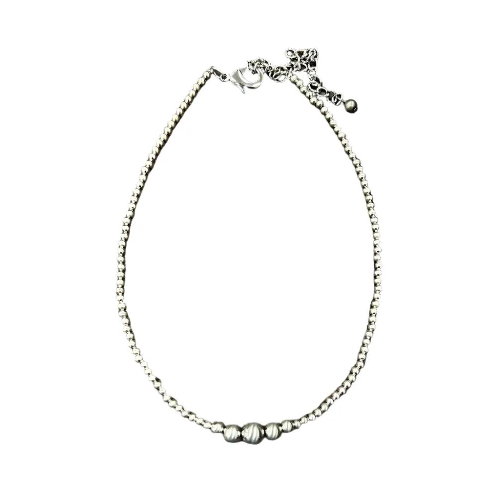 Women's Isac Handmade Silver Navajo Bead Necklace 738053